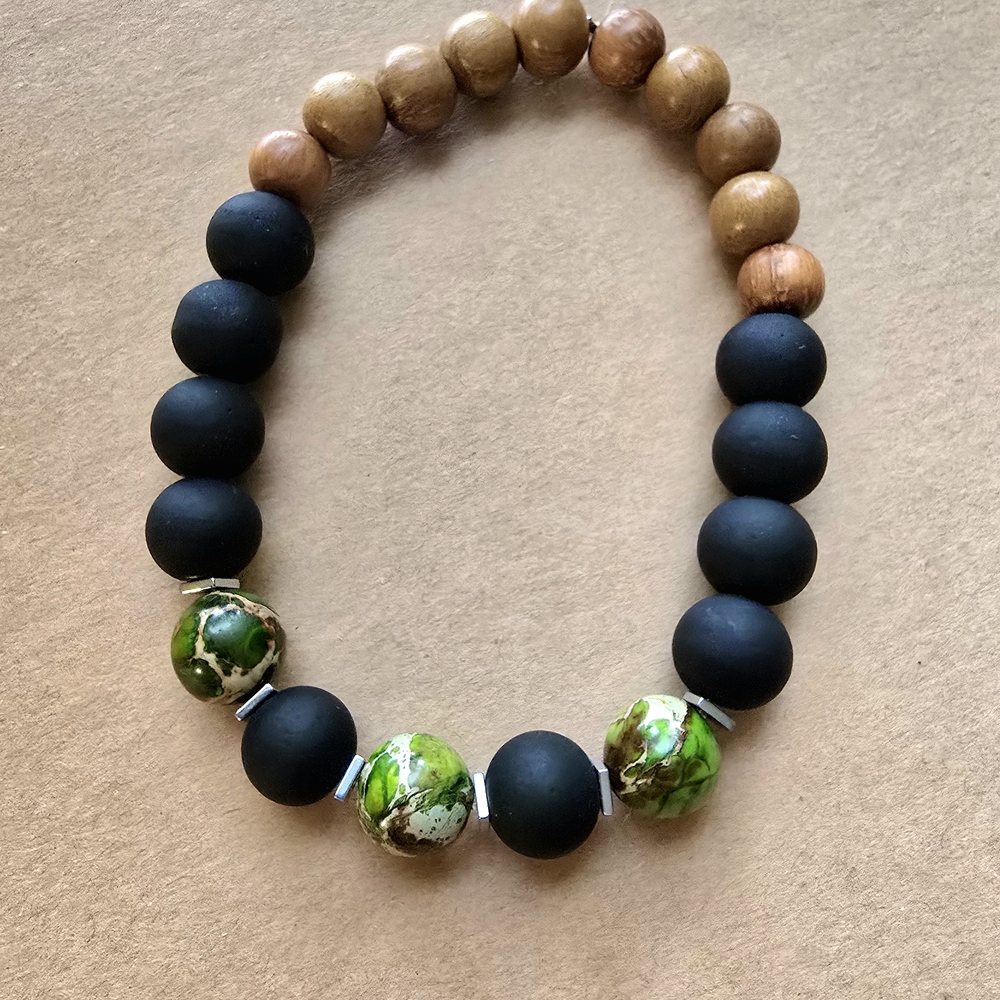 Elegant Black and Green Beaded Bracelet